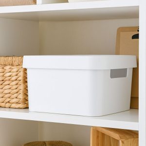 علبة مستطيلة بلاستك ابيض صغيرة انفنتى 229113